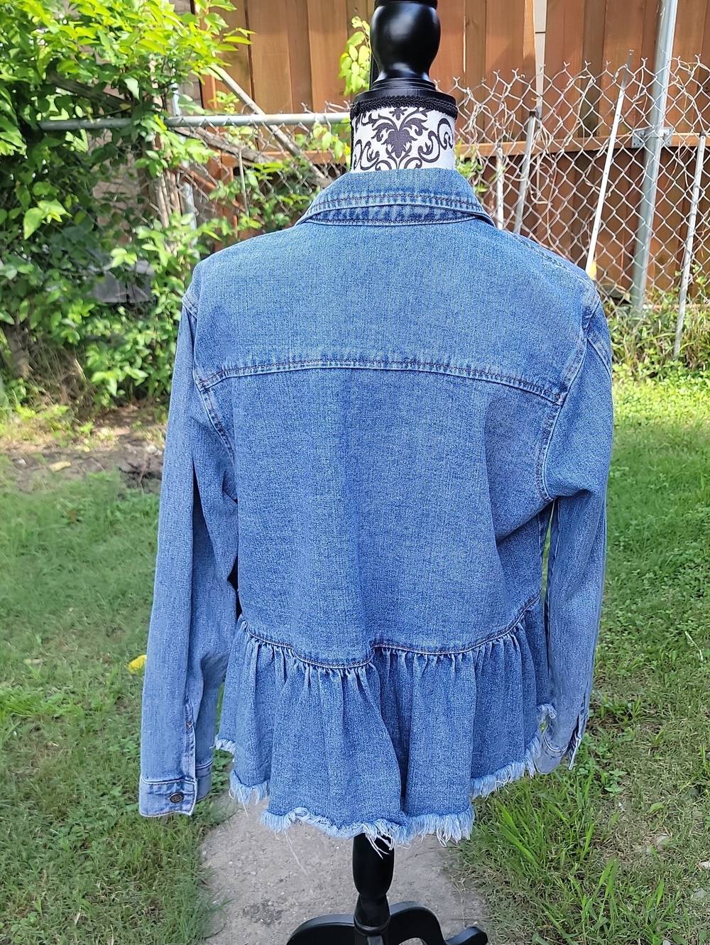 Mudpie Denim Jacket - Blue Large Used - Picture 4 of 8